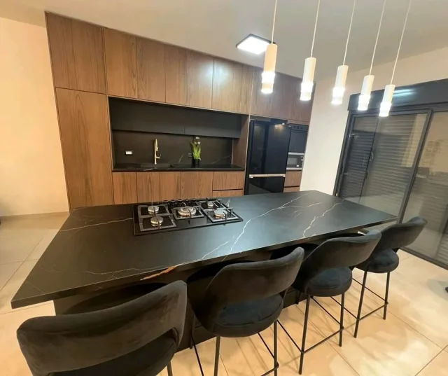 New Home Kitchens