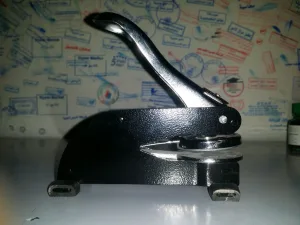 اختام دانيال