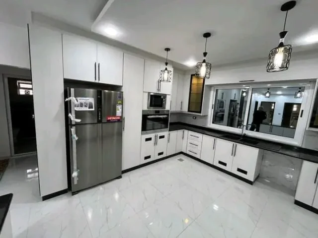 New Home Kitchens