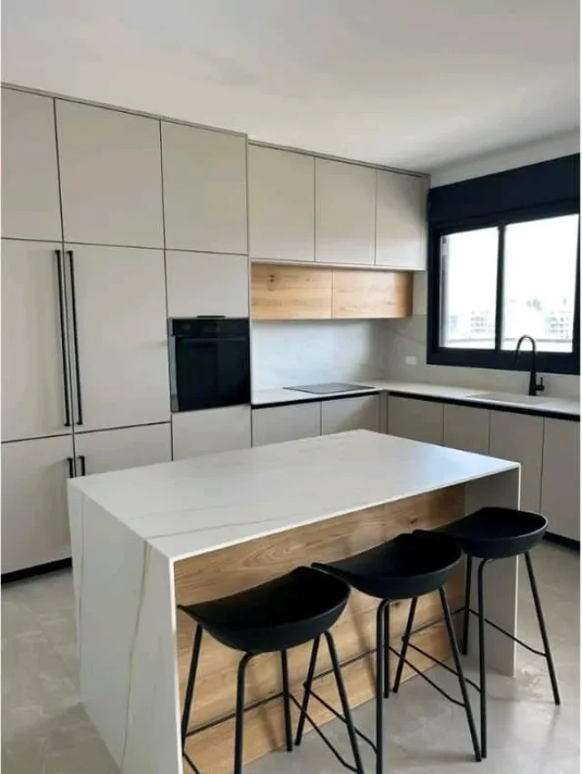 New Home Kitchens