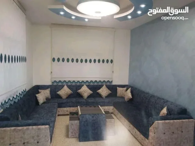 أغصان الزيتون للمفروشات