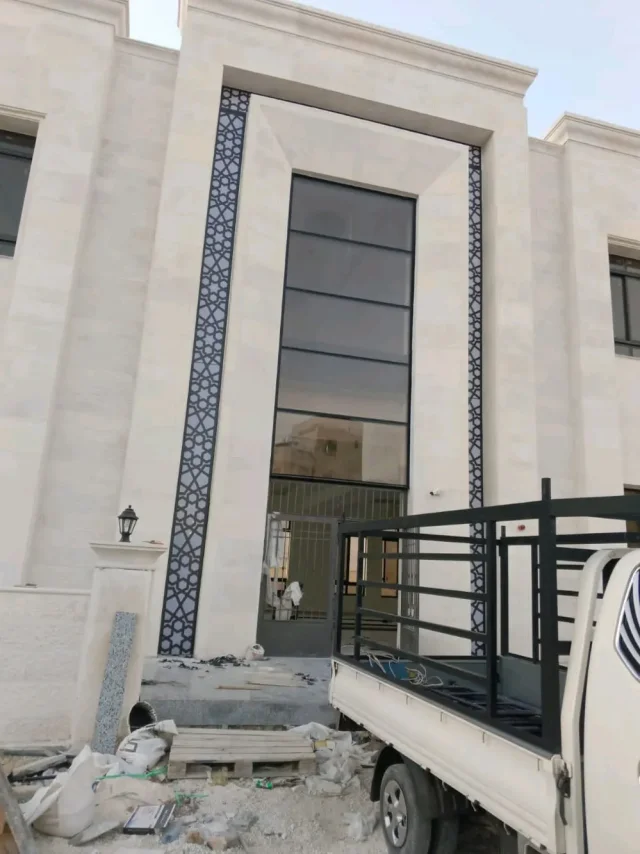 شبابيك واباجورات زجاج