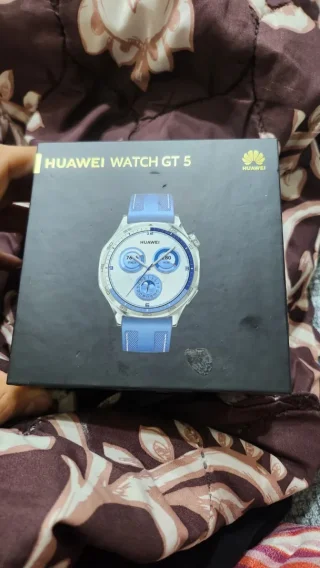 Huawei gt5 smart watch // ساعة هواوي جي تي 5