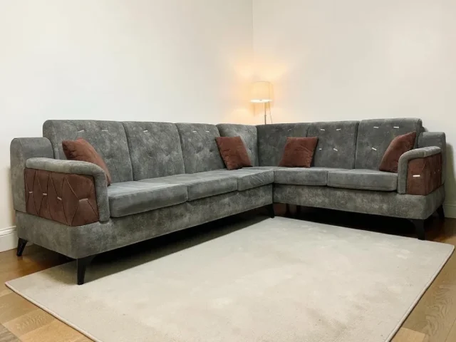 اثاث وكهربائيات 