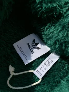 Cousin outlet