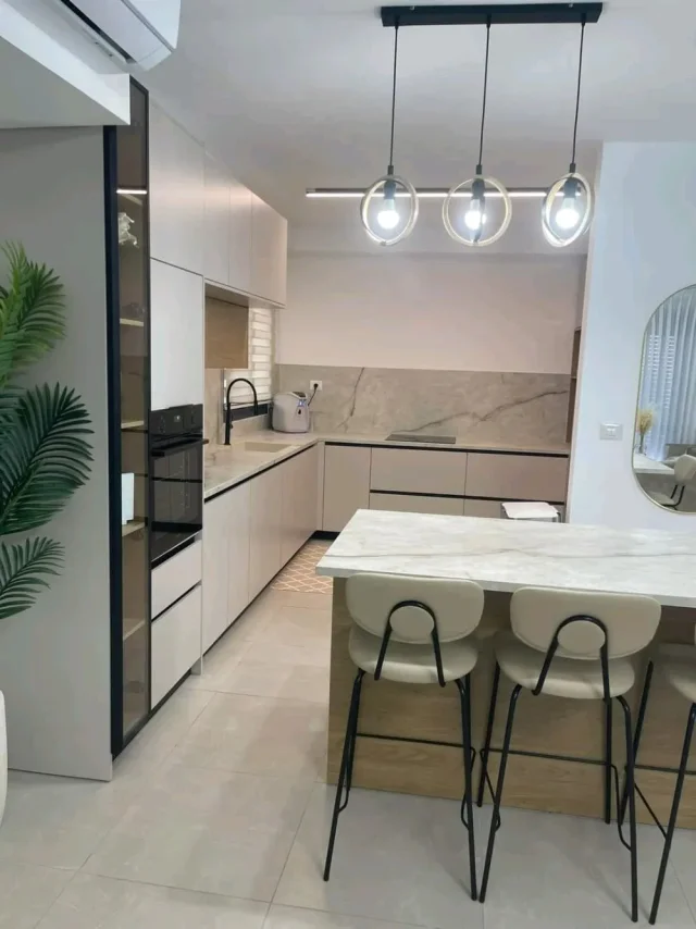 New Home Kitchens
