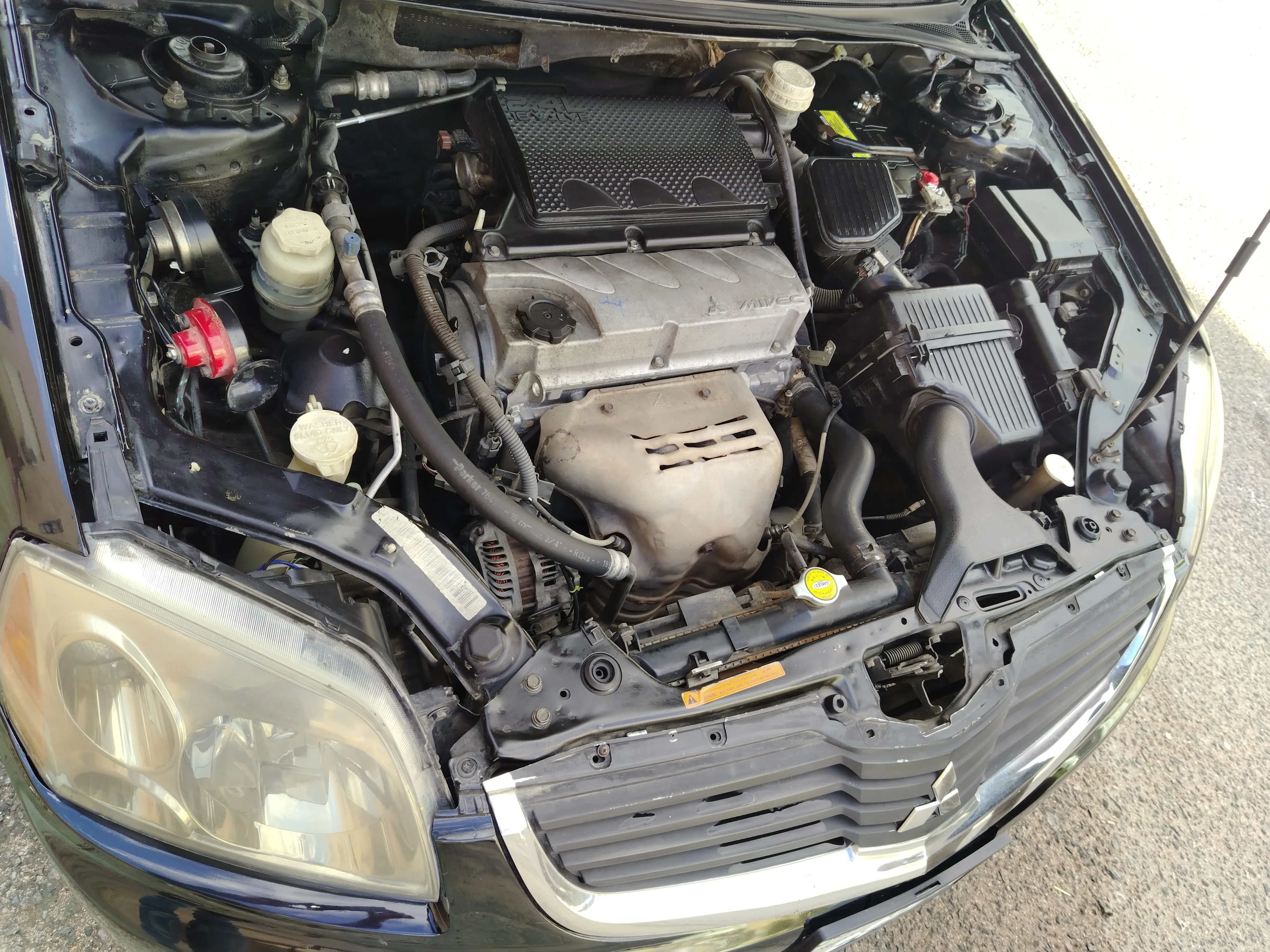 مركبة متسوبيشي جالانت 2007 للبيع