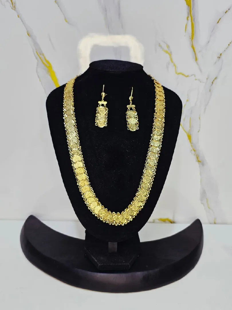 💛 سنسال ليرات + حلق ليرات – ذهب إيطالي فاخر 💛لمسة أناقة جاهزة تضيف لمعّة ملو