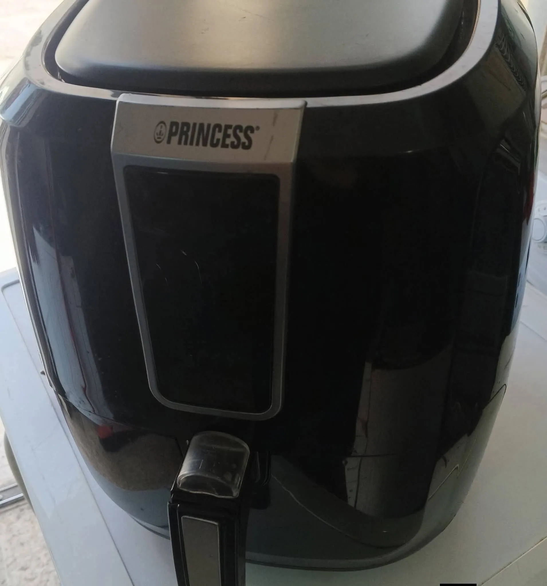 مقلاة هوائية عائلية