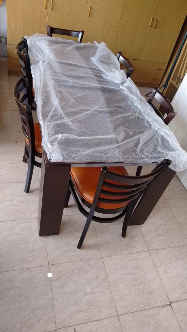 طاولة سفره