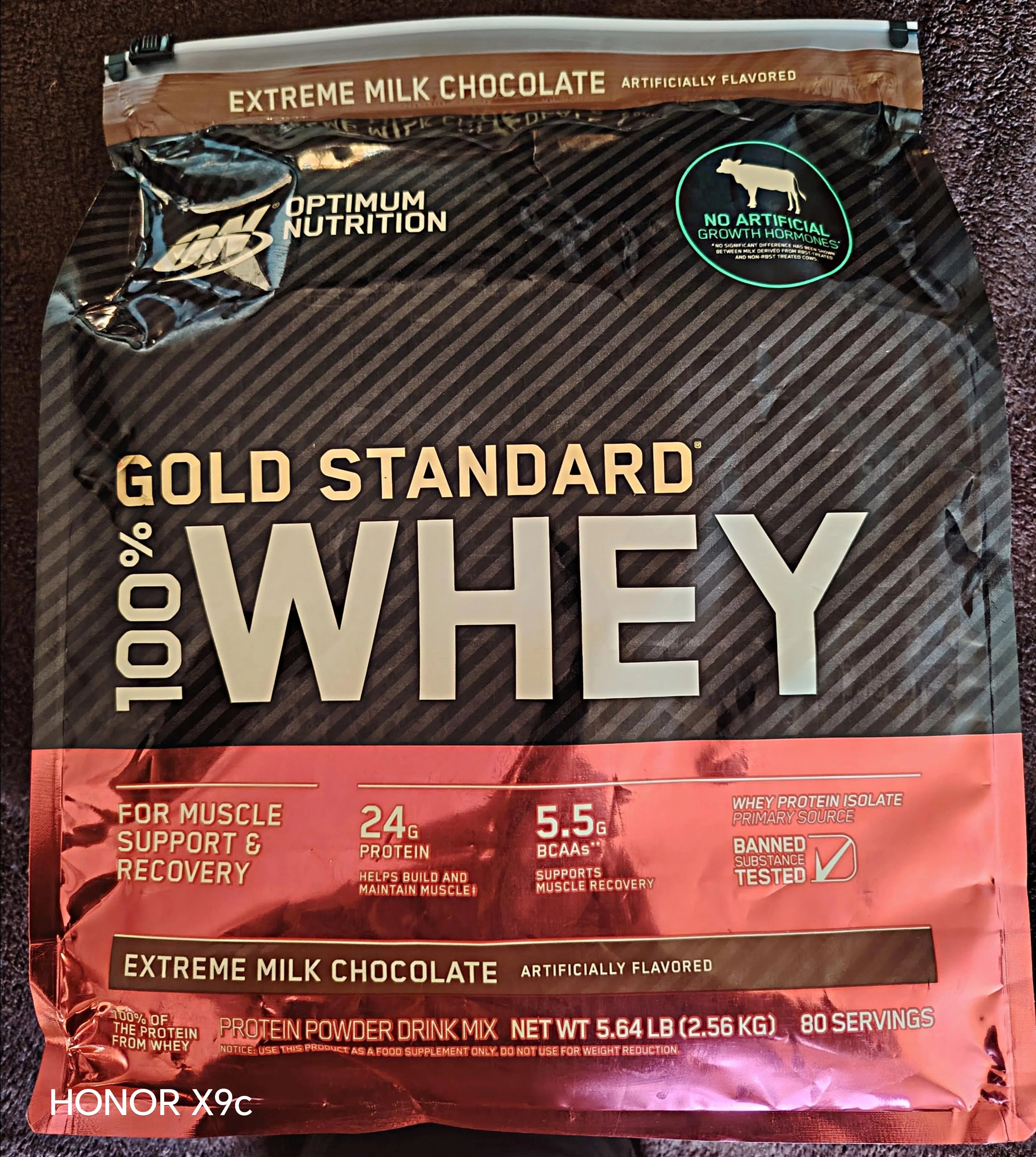 بروتين واي من شركة اوبتمم الامريكيه بالاضافه إلى كرياتين