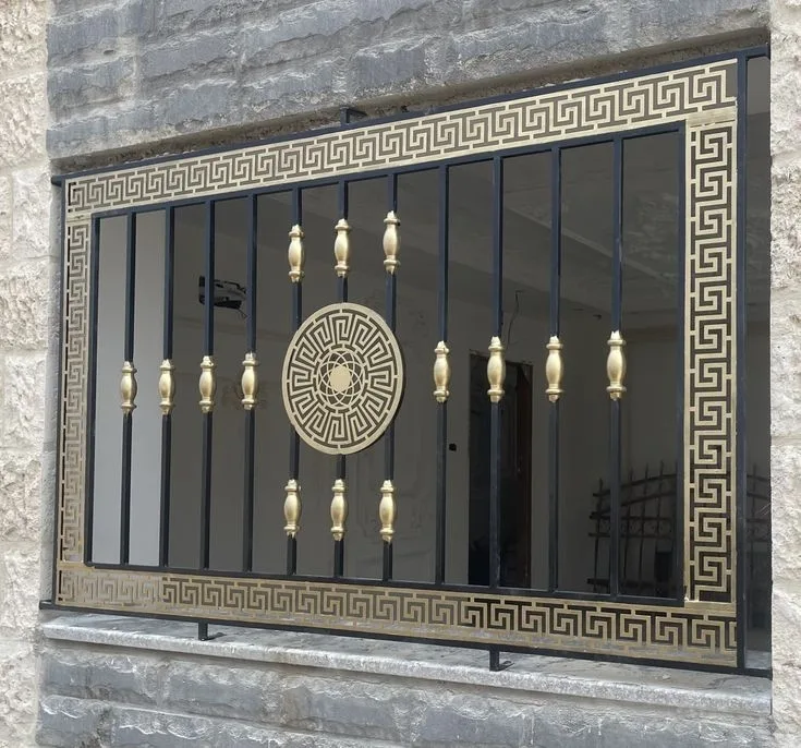 تفصيل جميع اعمال الحداده والديكورات وزخرفه المعادن