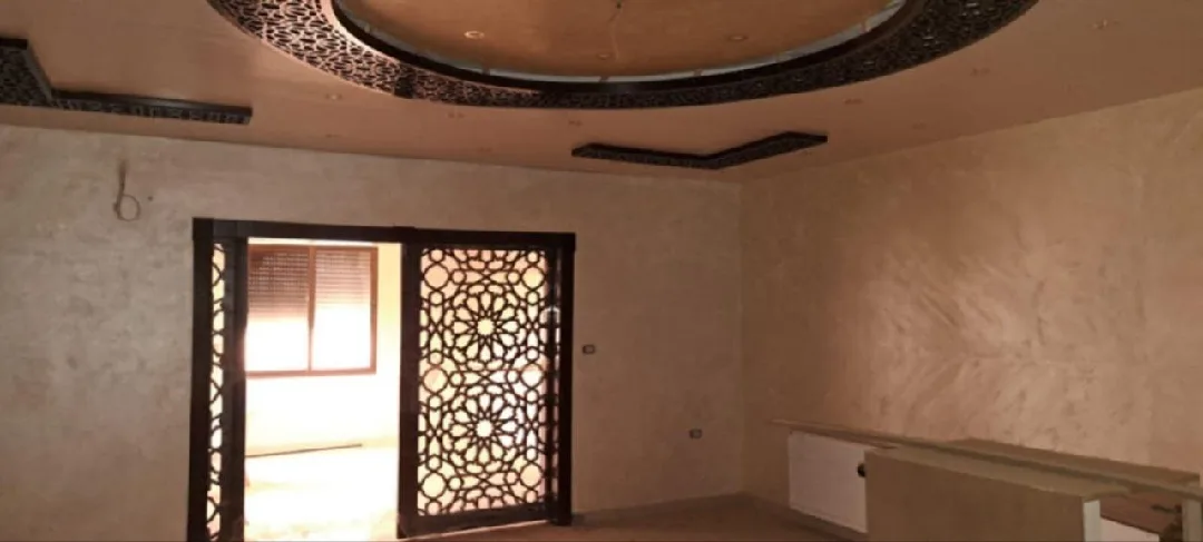 فيلا بطريق المطار للبيع