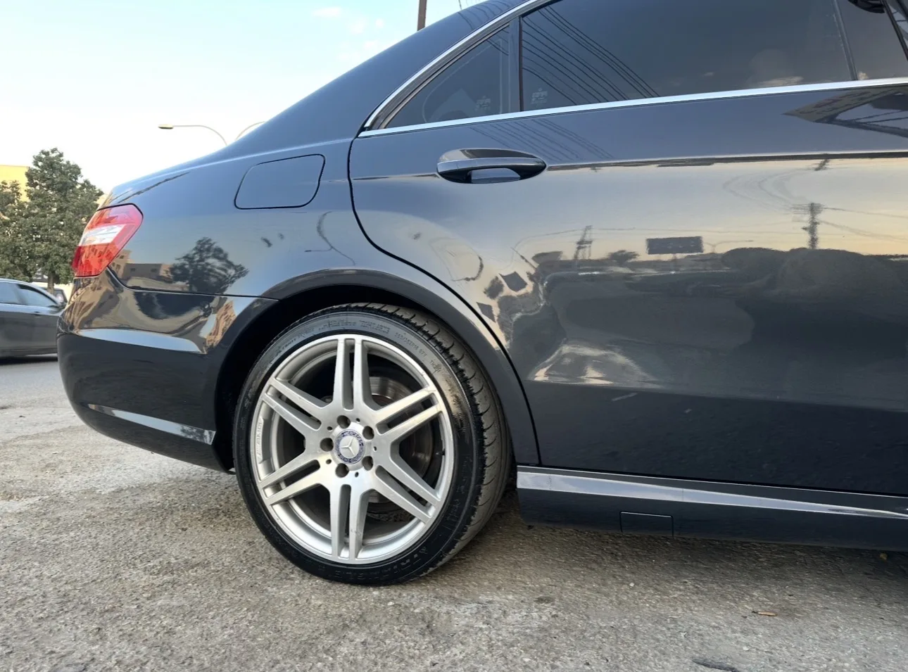 🚘 مرسيدس E200 AMG – موديل 2013 | فل أوبشن | واجهة رياضية