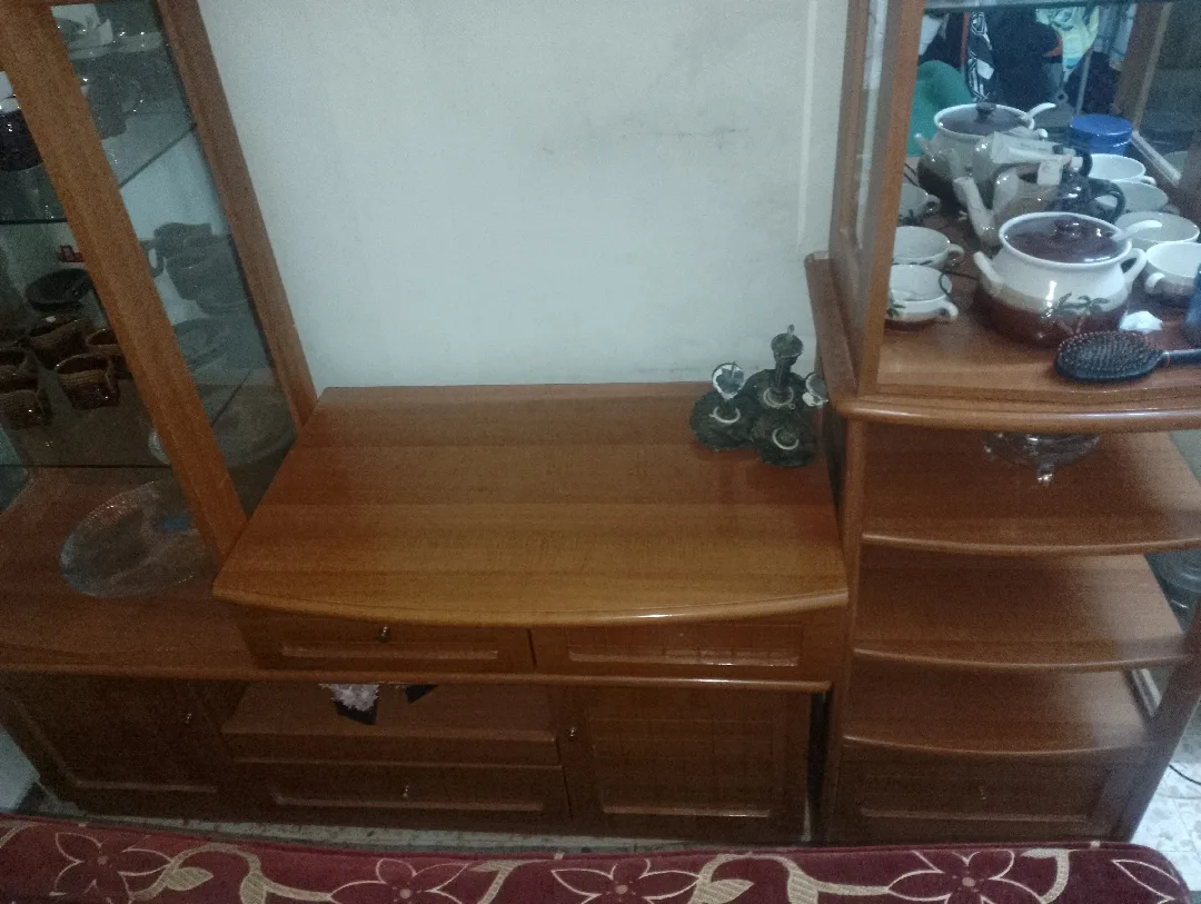 بوفيه بحاله جيده