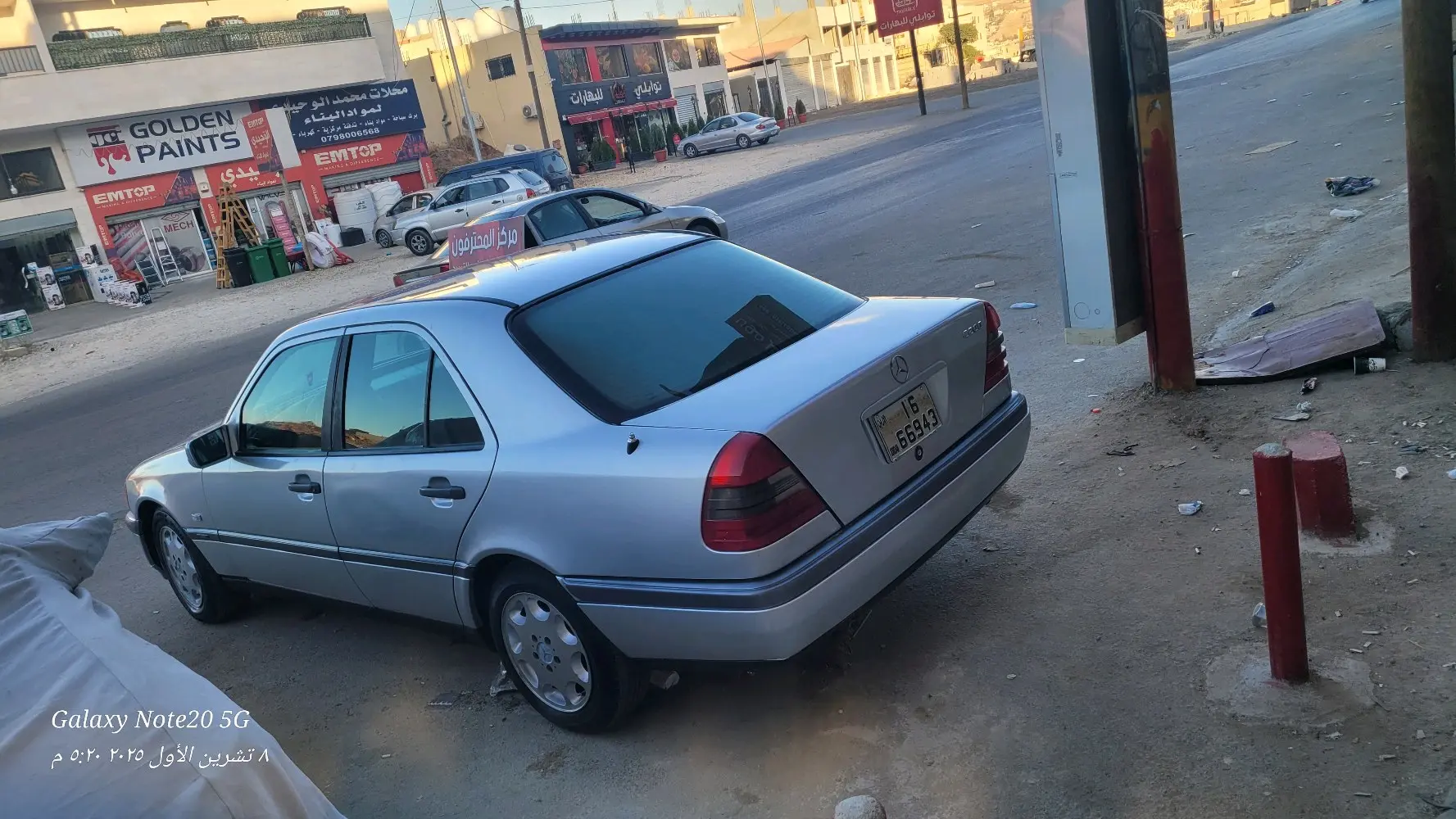 بسم الله الرحمن الرحيمللبيمرسيدس بنز C200 موديل 1997 أصلي لون سلفرماتور 2000cc ا