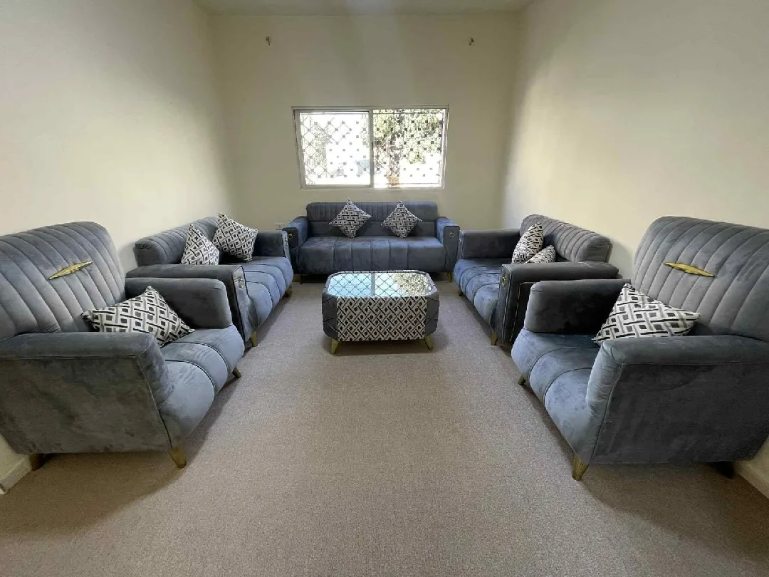 كنب كونر