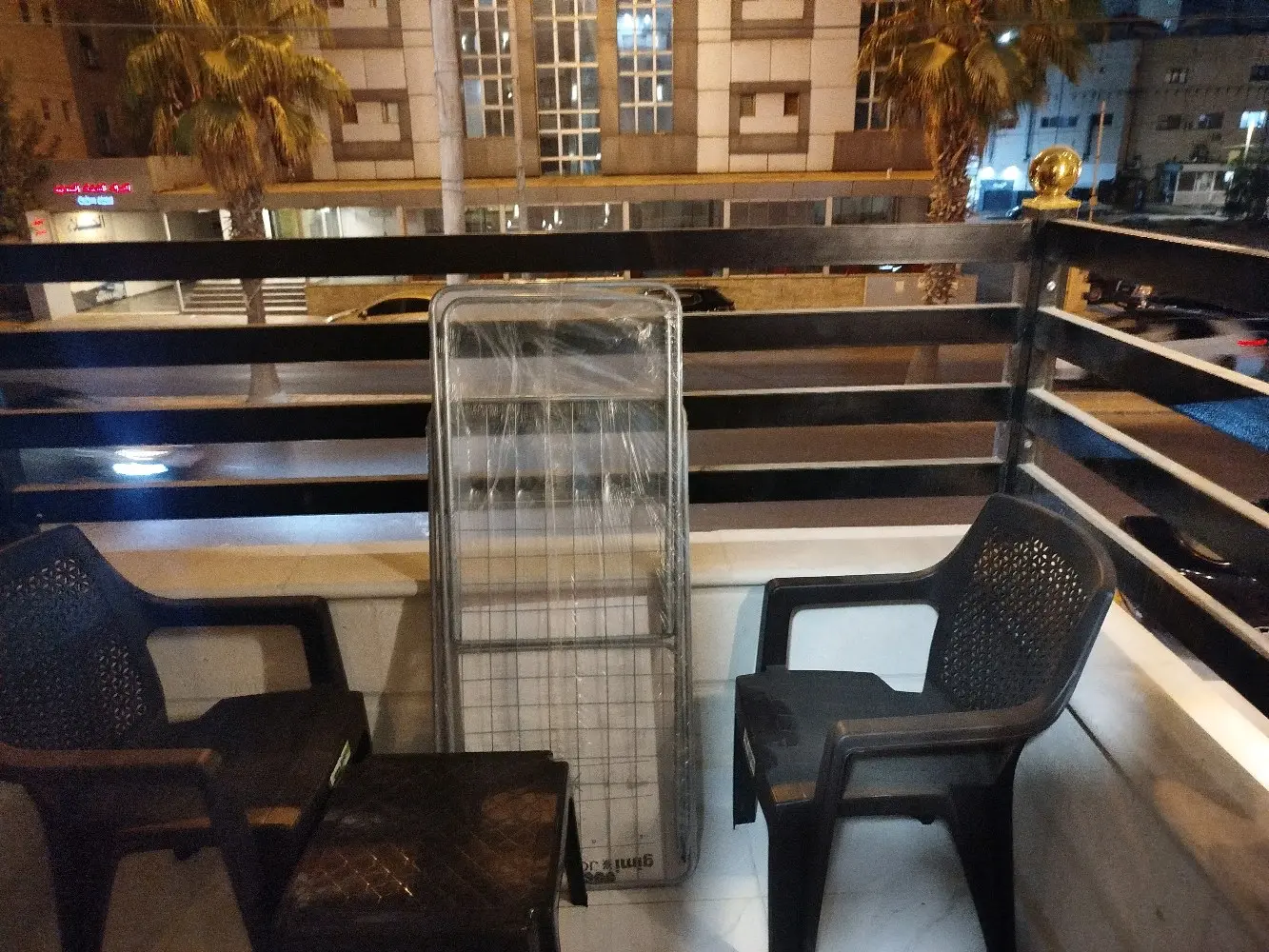 شقة مفروشة للاجار خلف الجامعة الاردنية