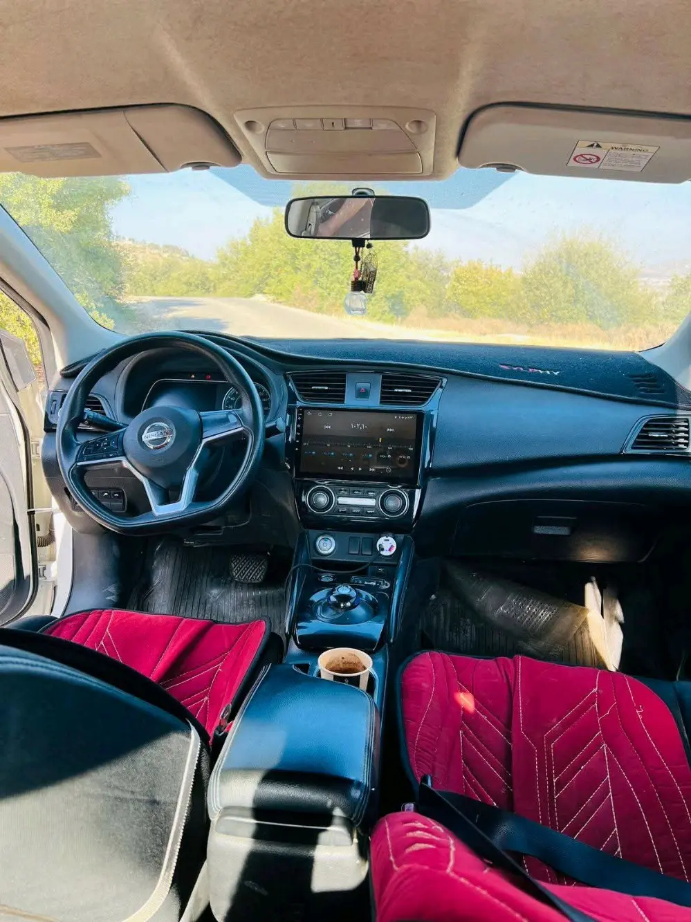 نيسان سلفي كهرباء فحص كامل بتمشي 300 كيلو بشحنه