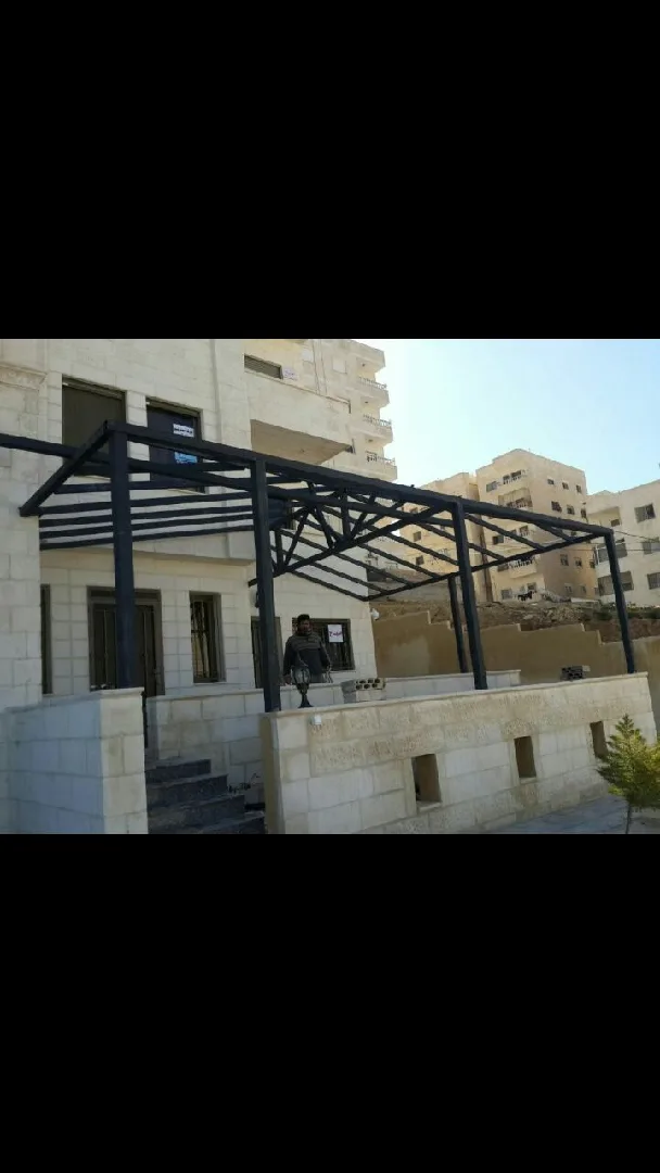 متخصصون في تركيب جميع اعمال الكرميد