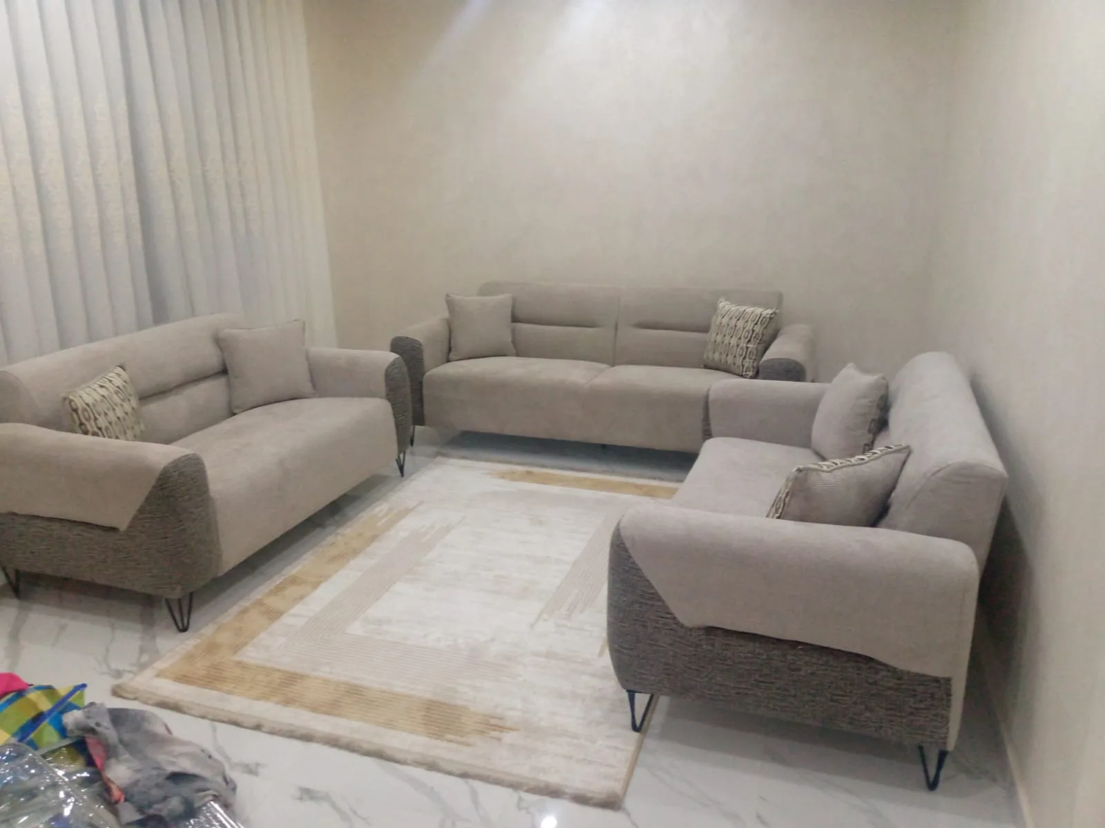 شقه سوبر ديلوكس للبيع