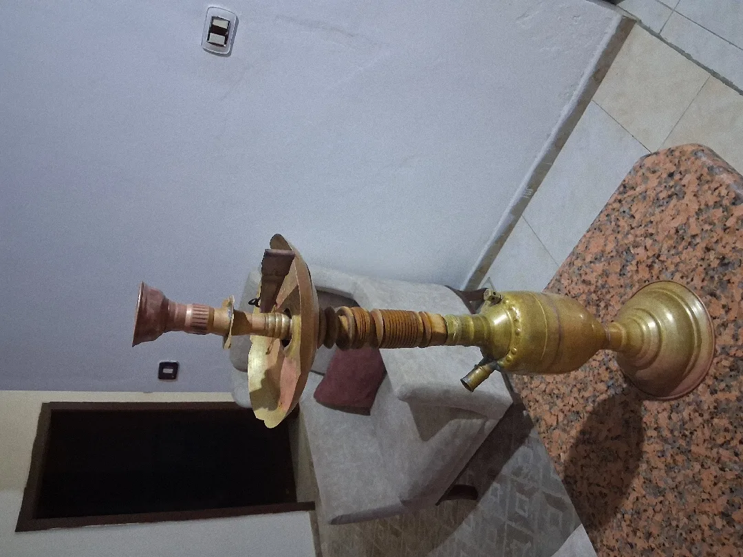 ارقيلة نحاس عمرها يزيد عن 40 سنة للبيع