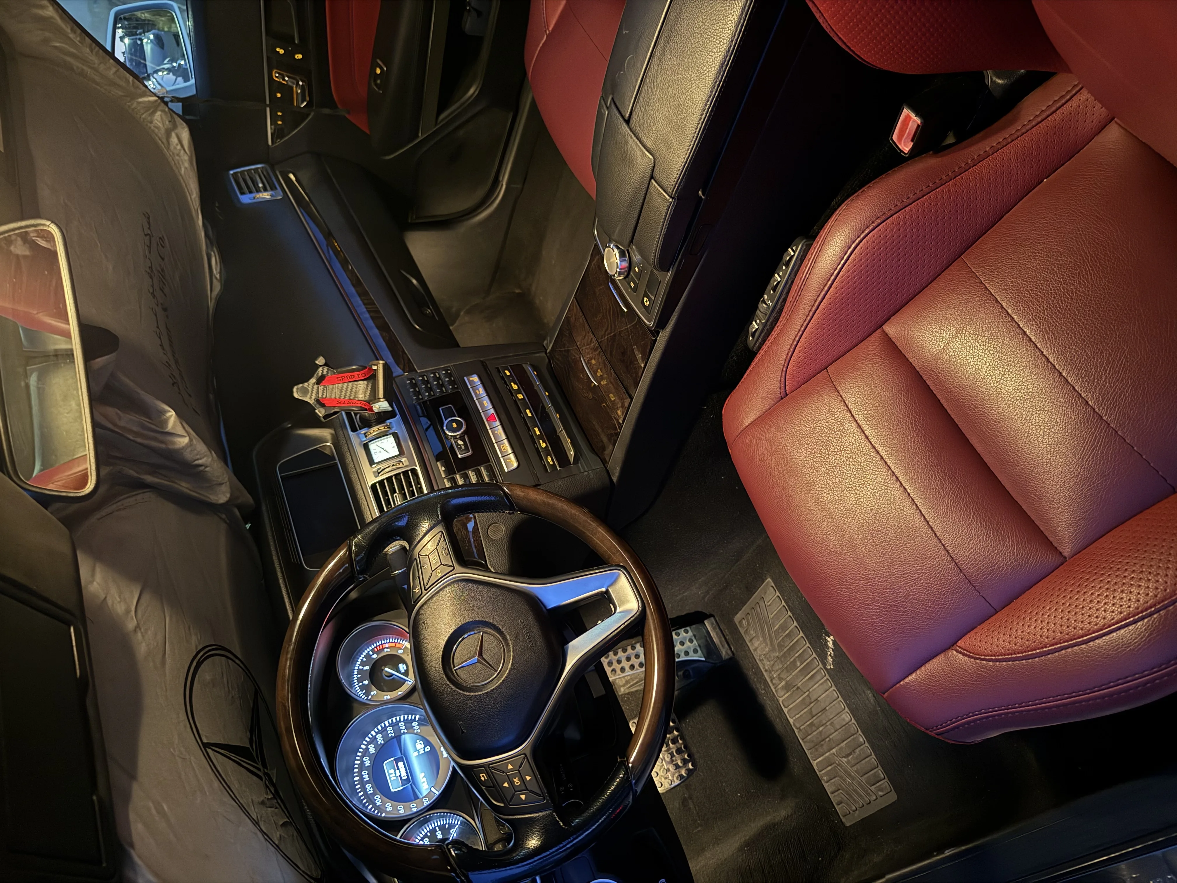 مرسيديس e250 فحص كامل اعلى مواصفات اوتو بارك للبيع المستعجل او البدل