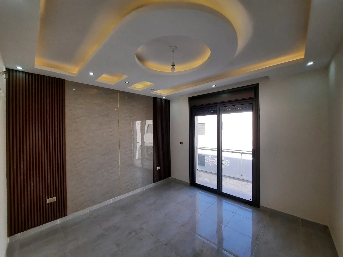 فلل متلاصقة للبيع في شفابدران