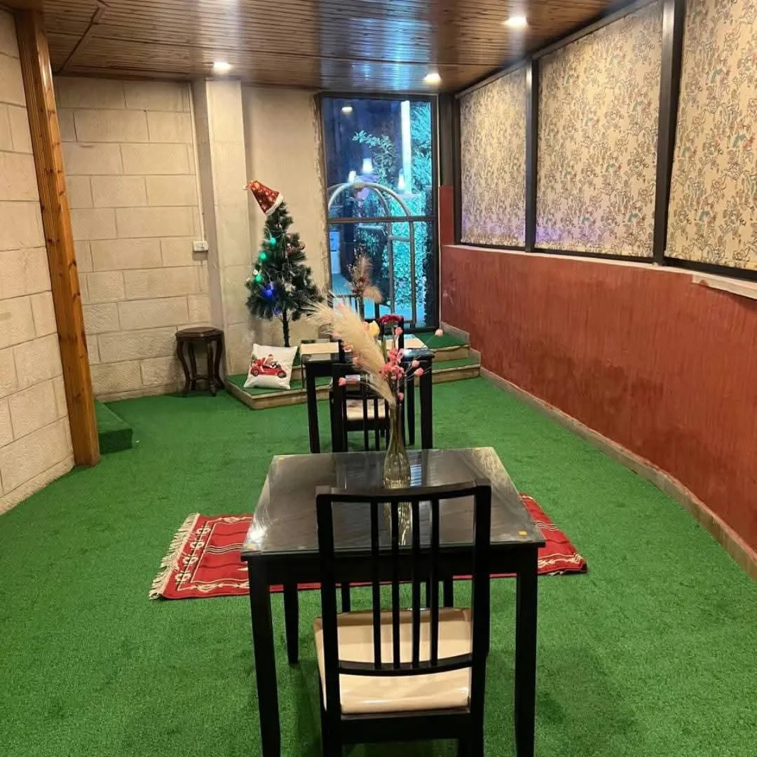 شقق واستديوهات وغرف مفروشه للايجار في جميع أنحاء المملكة