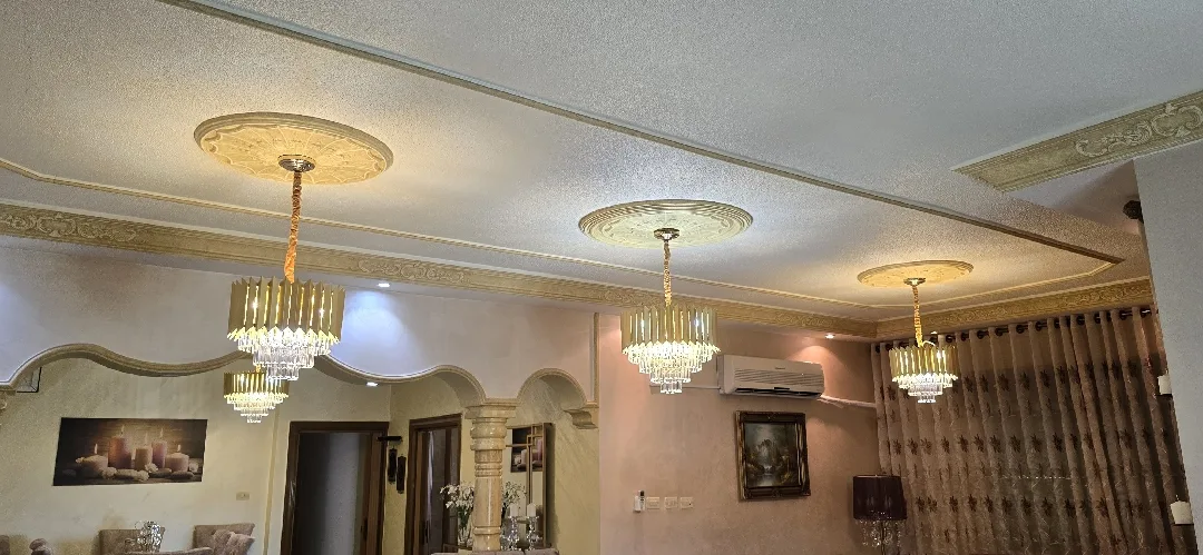 شقه فاخره للبيع