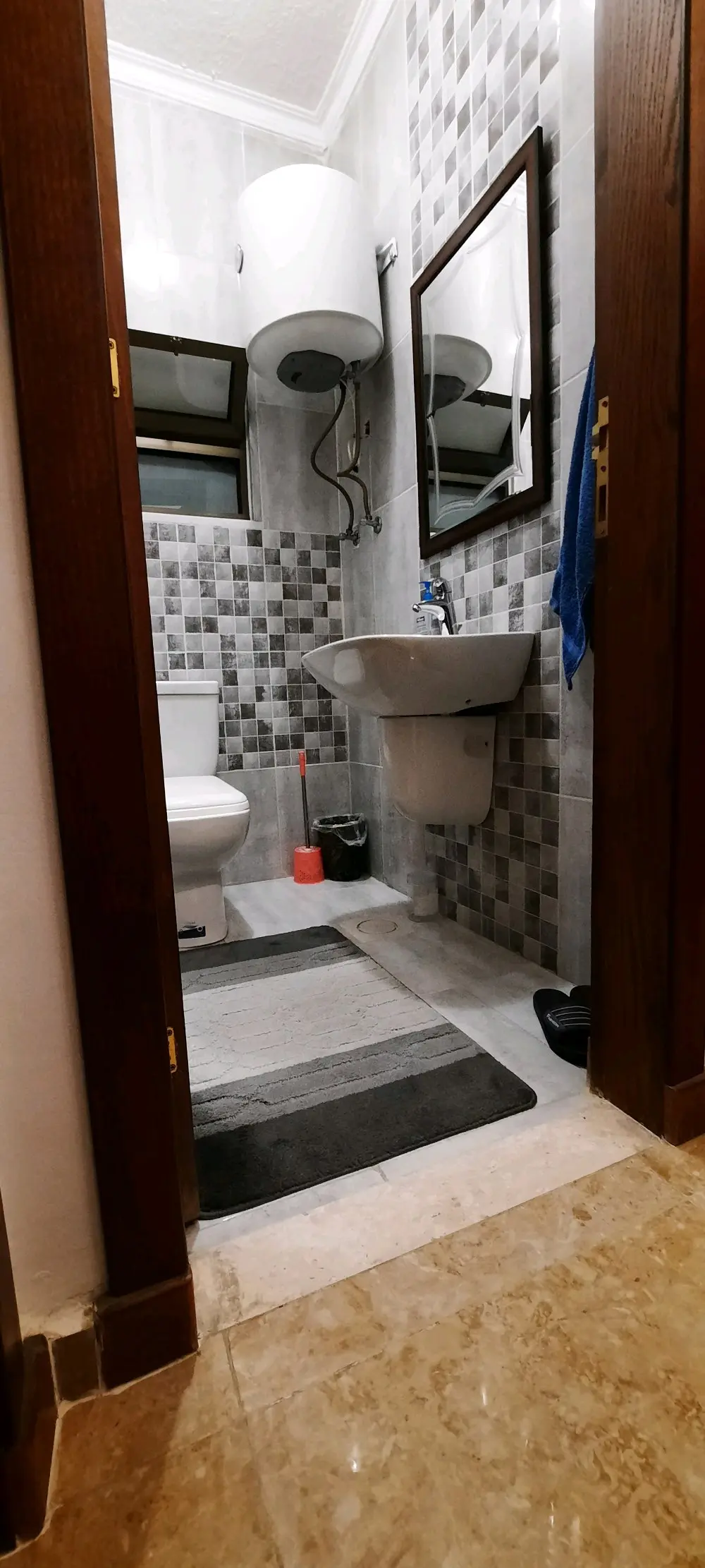 شقة مميزة للبيع (المالك مباشرة) عمان-أجمل مناطق شفابدران-إمكانية نقل معاملة بنك