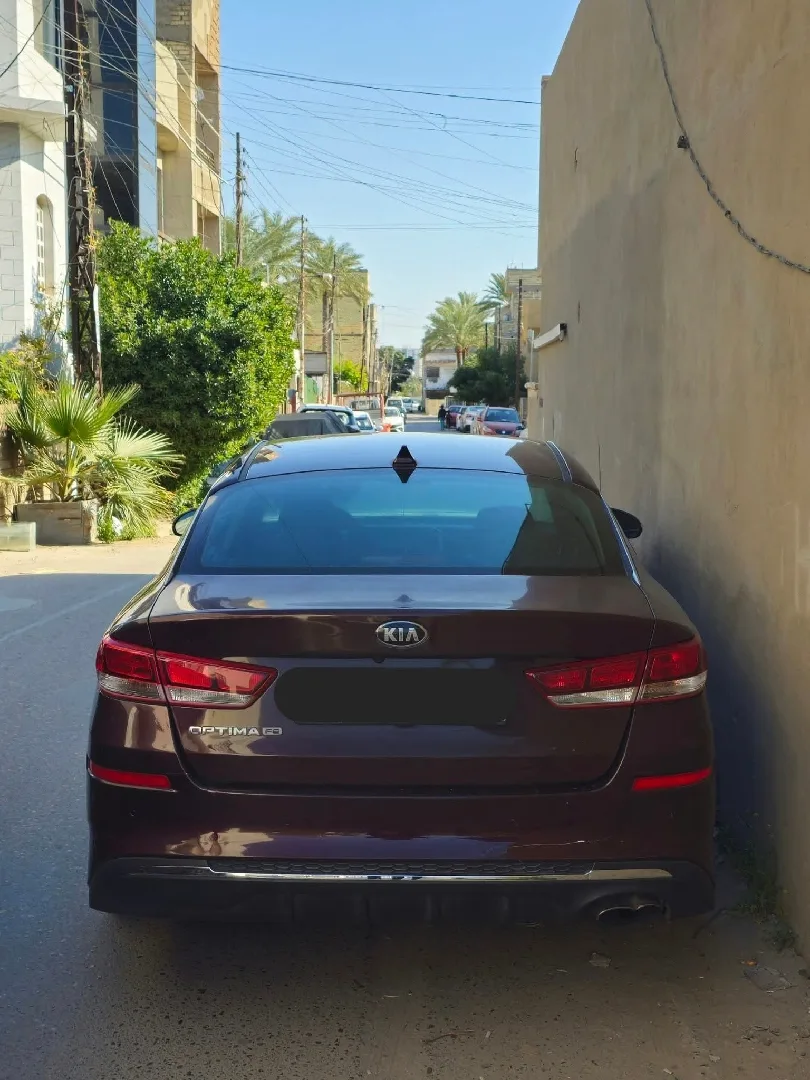 سياره للبيع