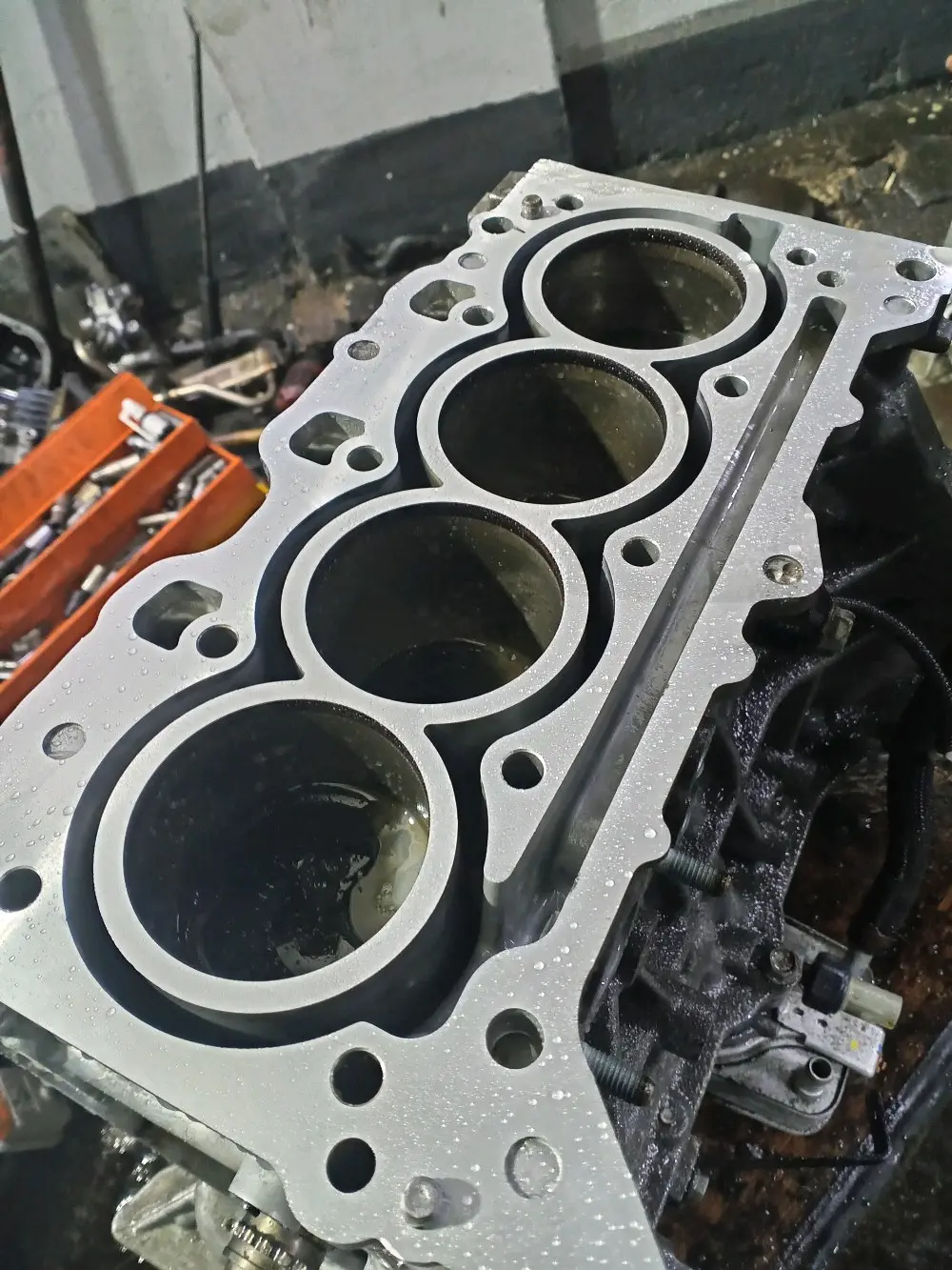 مركز العجو لصيانة السيارات