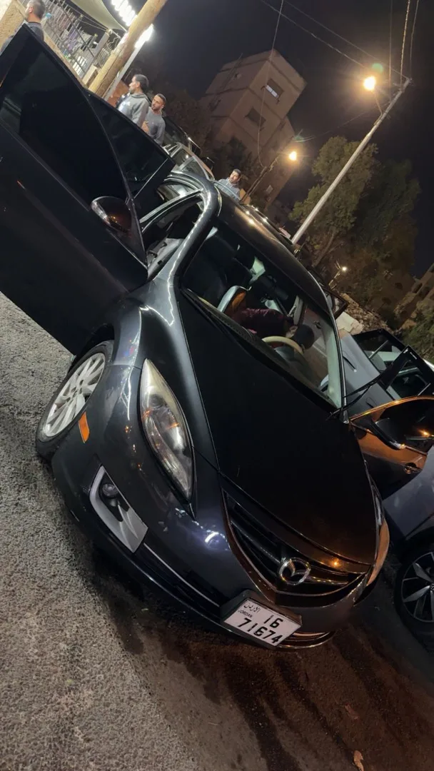 سيارات للبيع