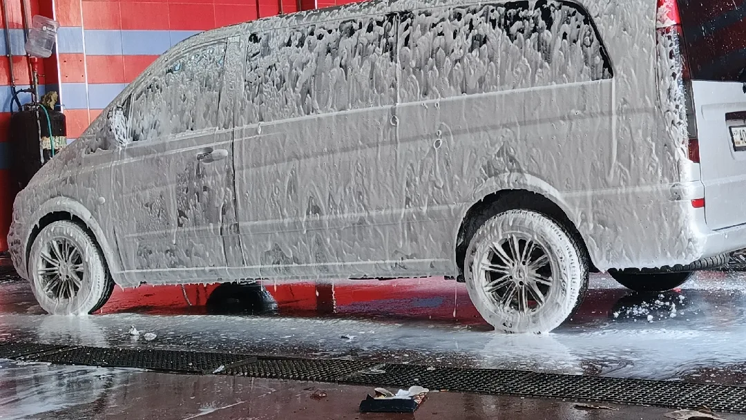 باص مرسيدس فيتو