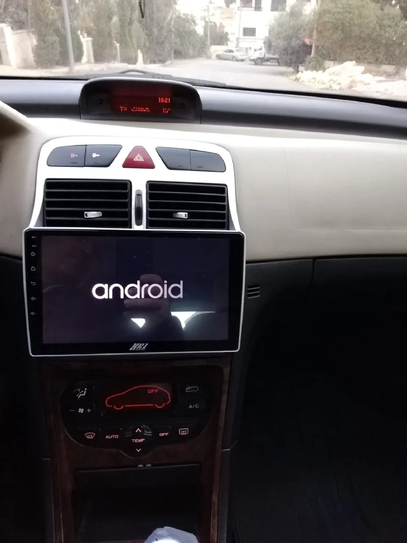 بيجو حمرا الحبه الحلوة