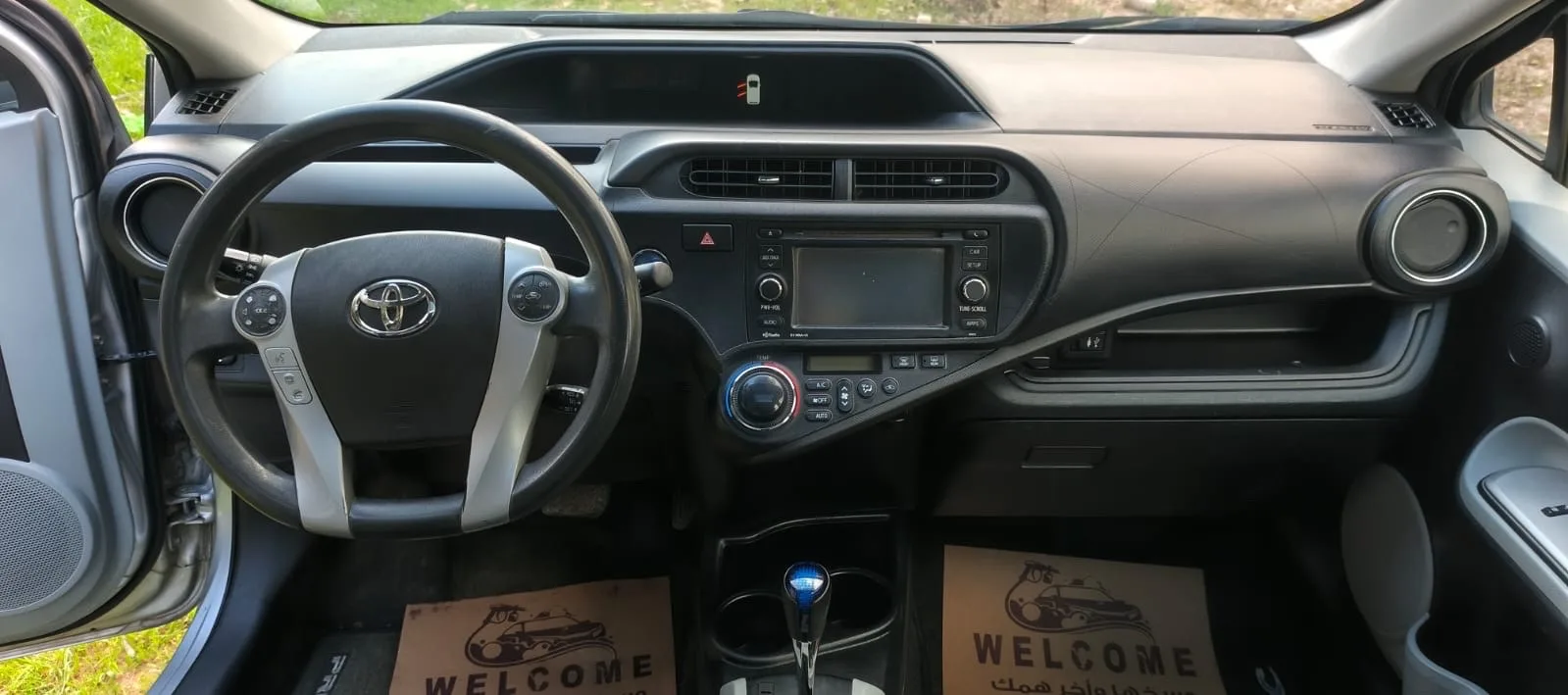 تويوتا بريوس C فل كامل اعلى صنف