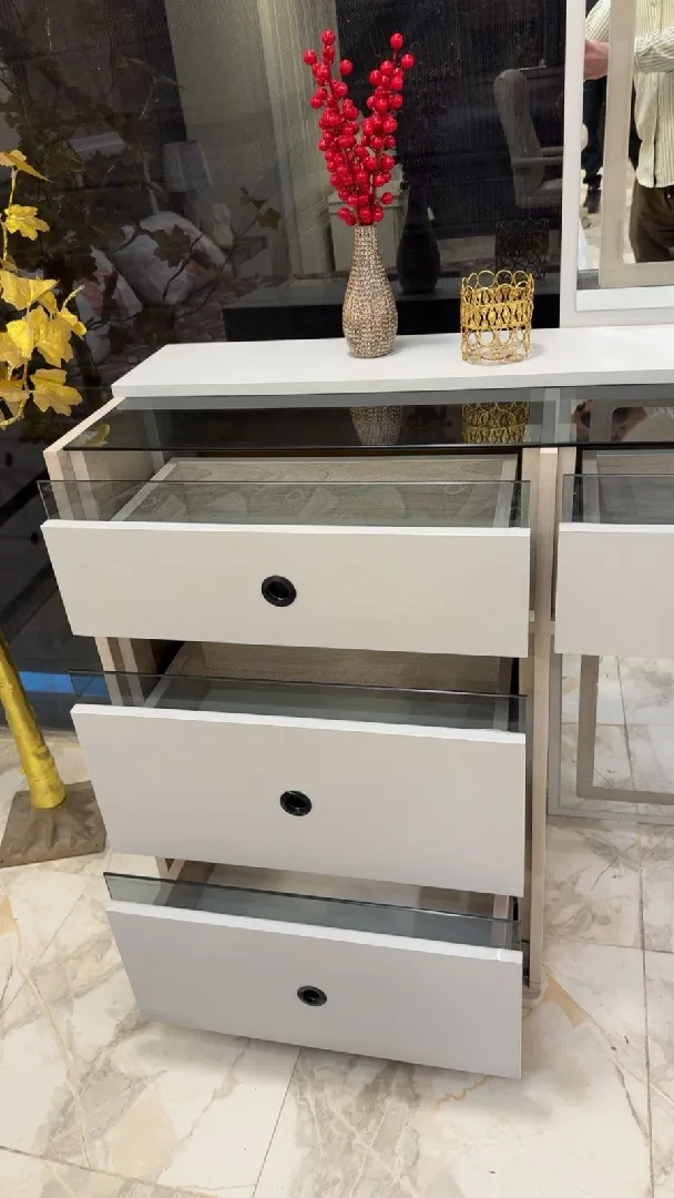 غرفة نوم ماستر modern 🛌✨ 📌فل لاتيه 18 و زان 🪵📌عمق 60_سم 👌📌لون مميز 🩶✨📌سكك هايدرو