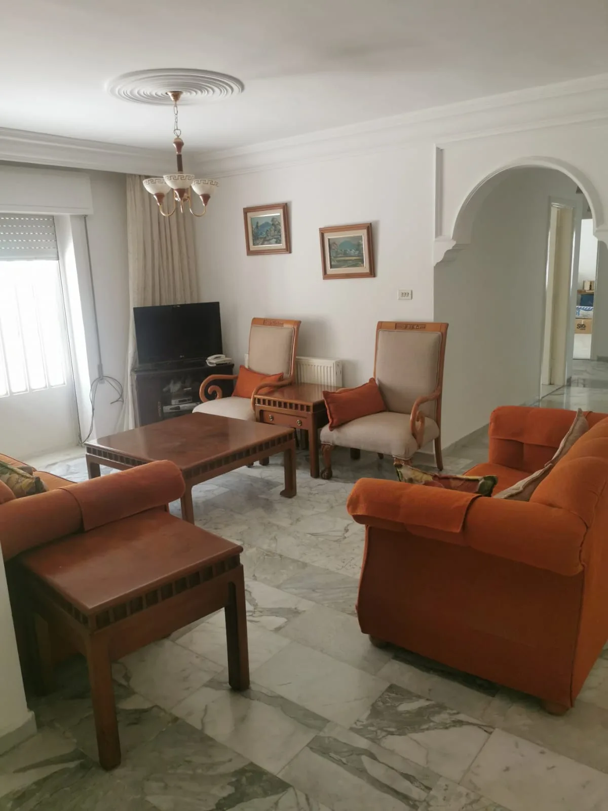 شقه فارغه للبيع