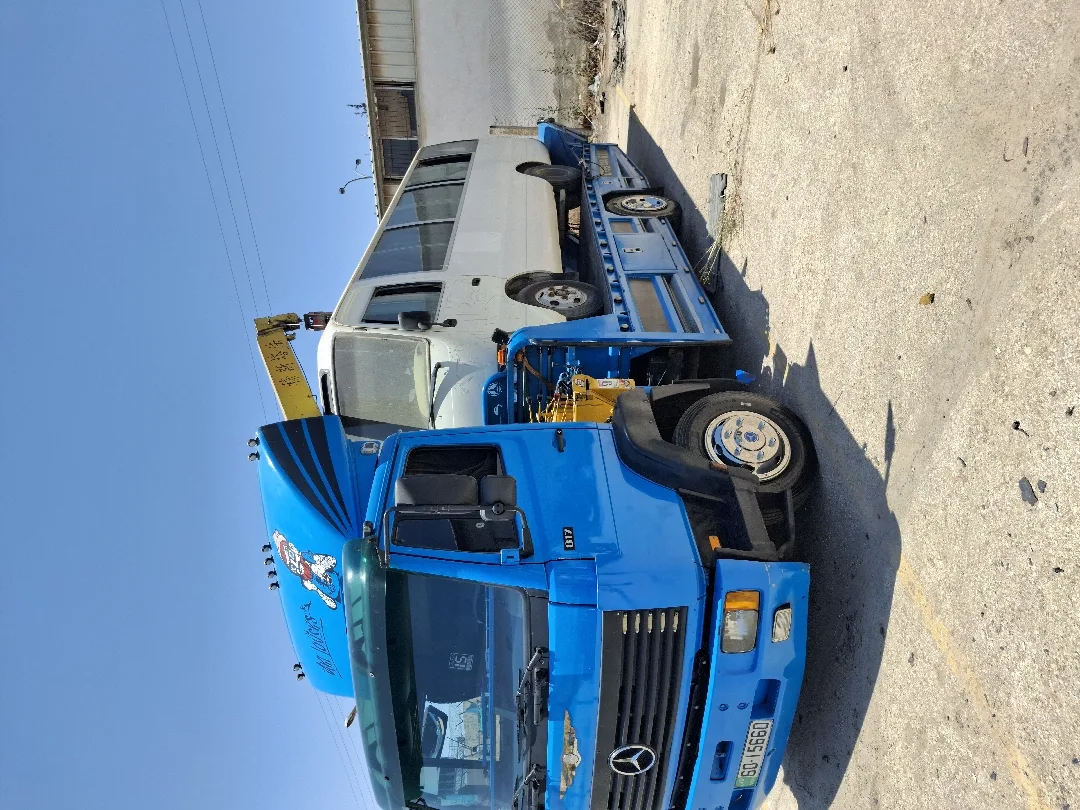 ونش لنقل السيارات والبضائع