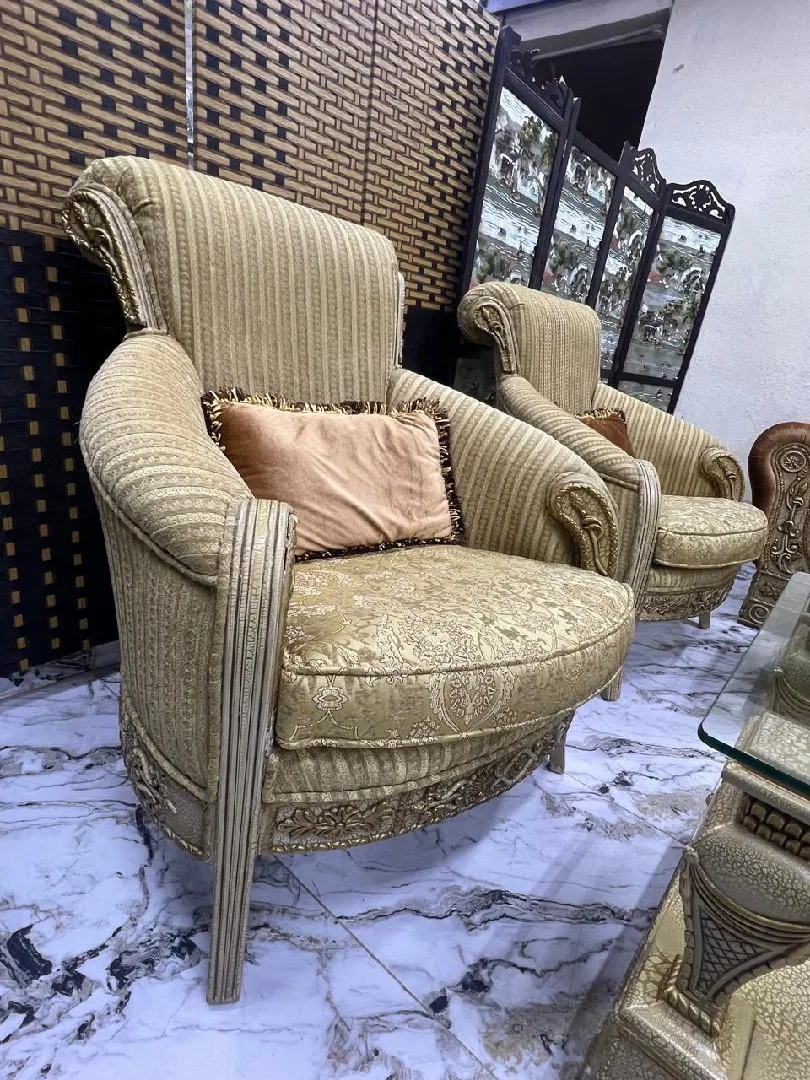 طقم كنب للبيع