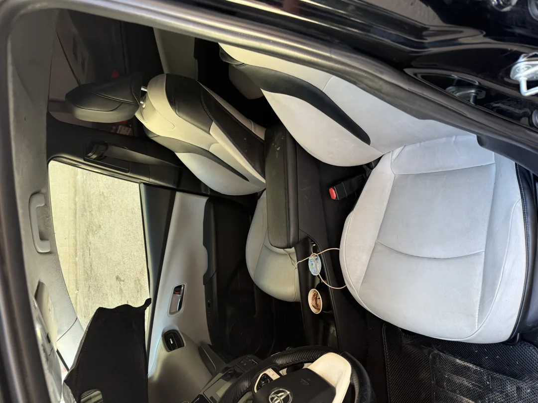 تويوتا بريوس 2018 فل ما عدا فتحة