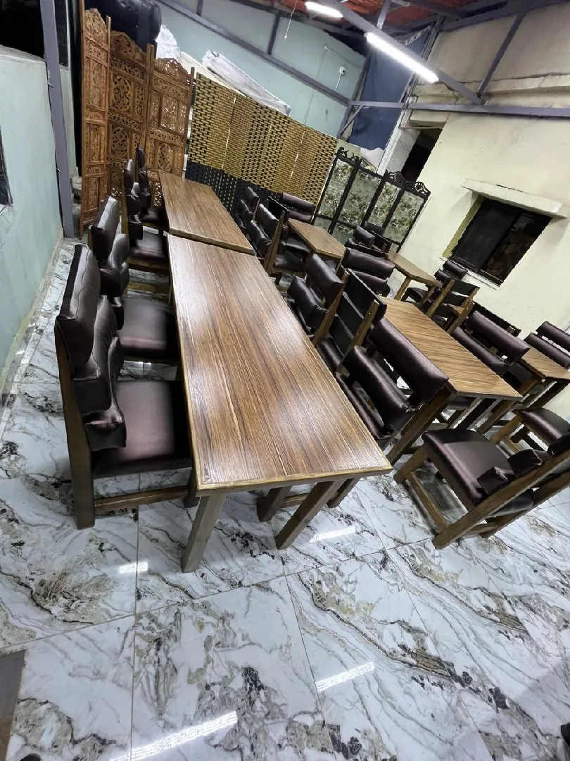 طاولات كافيه