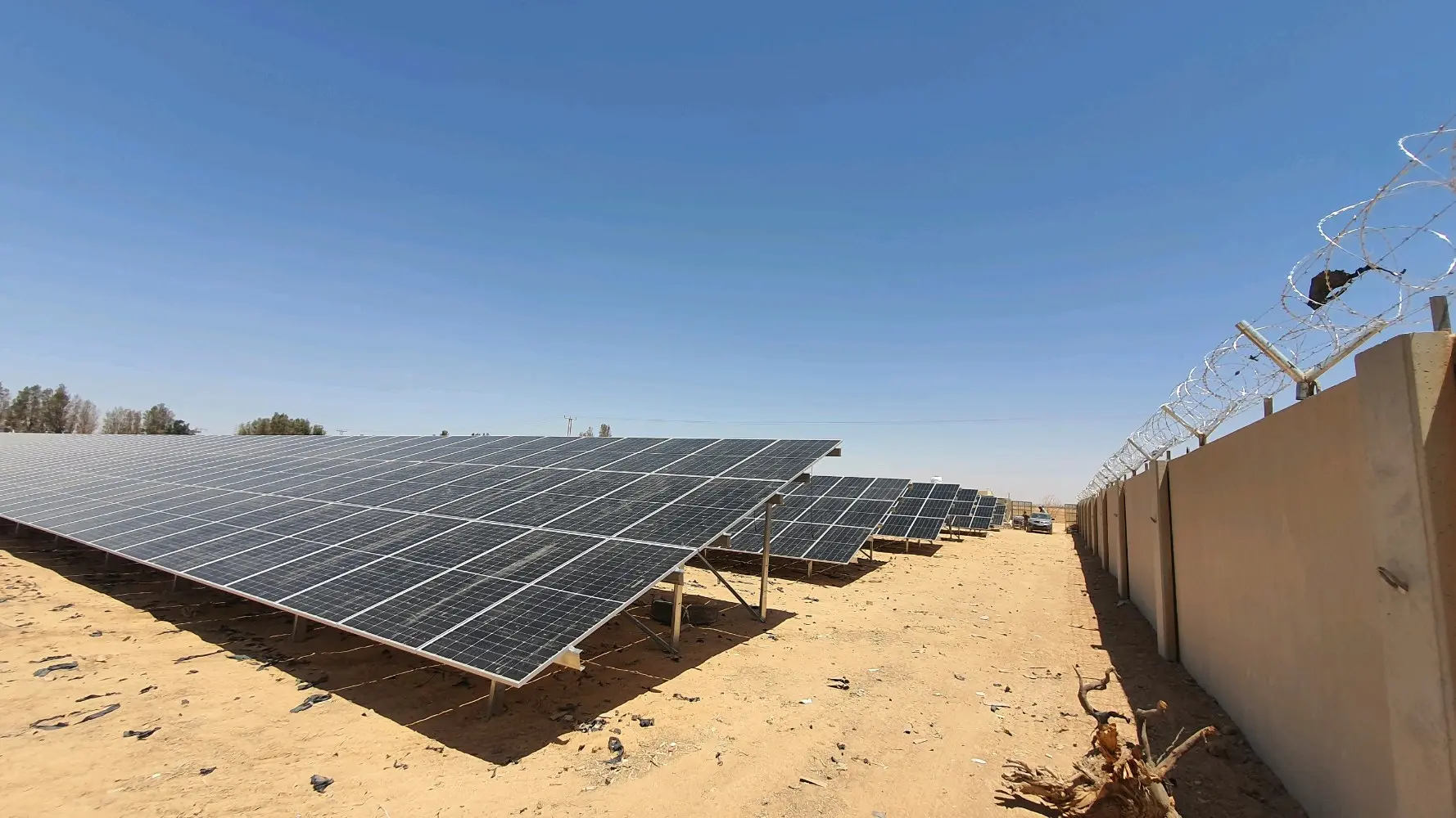 أنظمة طاقة شمسية بمعايير عالمية