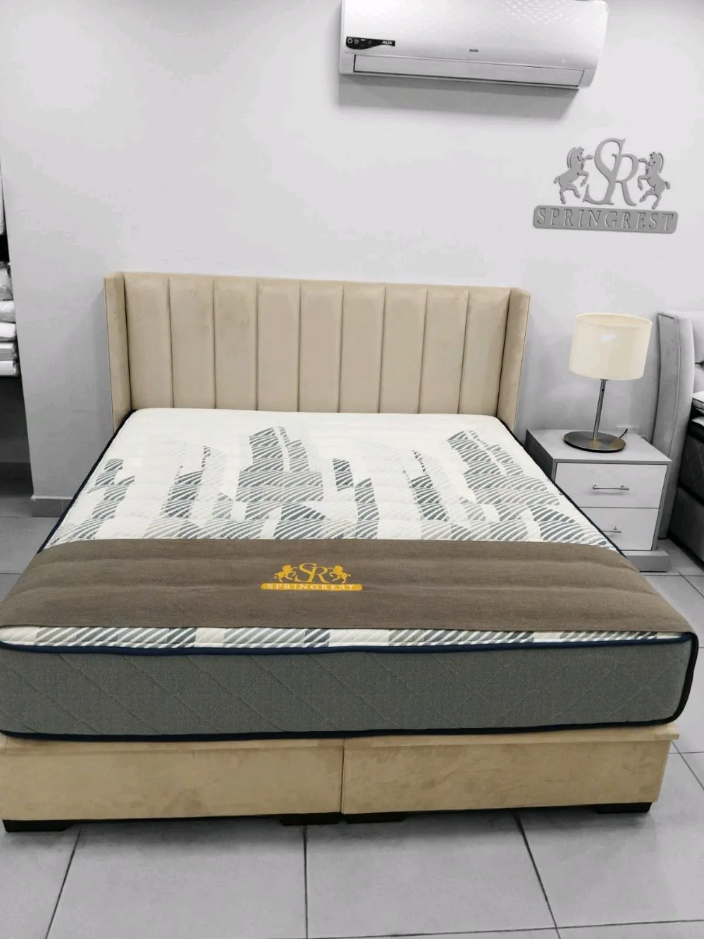 فرشات سبرينج ريست