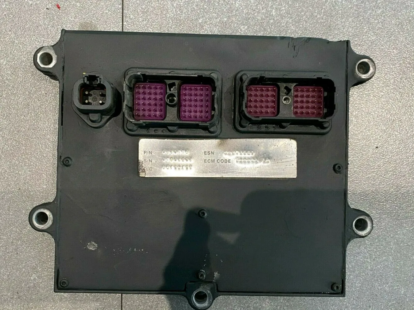 برمجة ECM ( Cummins , CAT )
