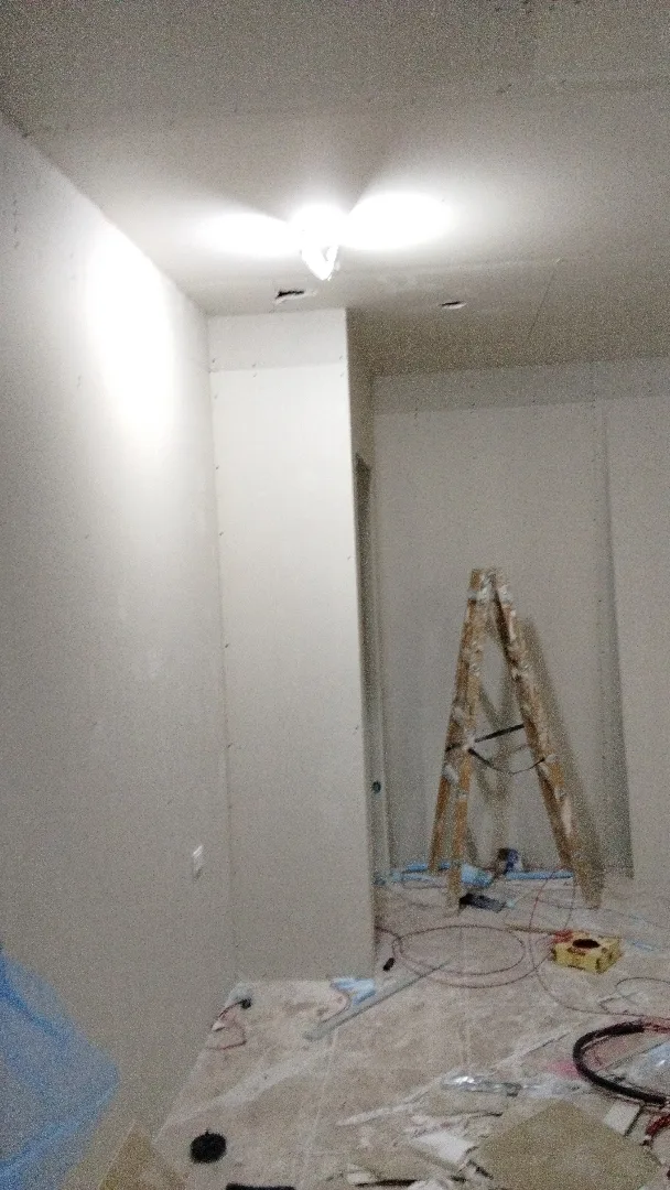 خدمات الصيانة الكهربائية