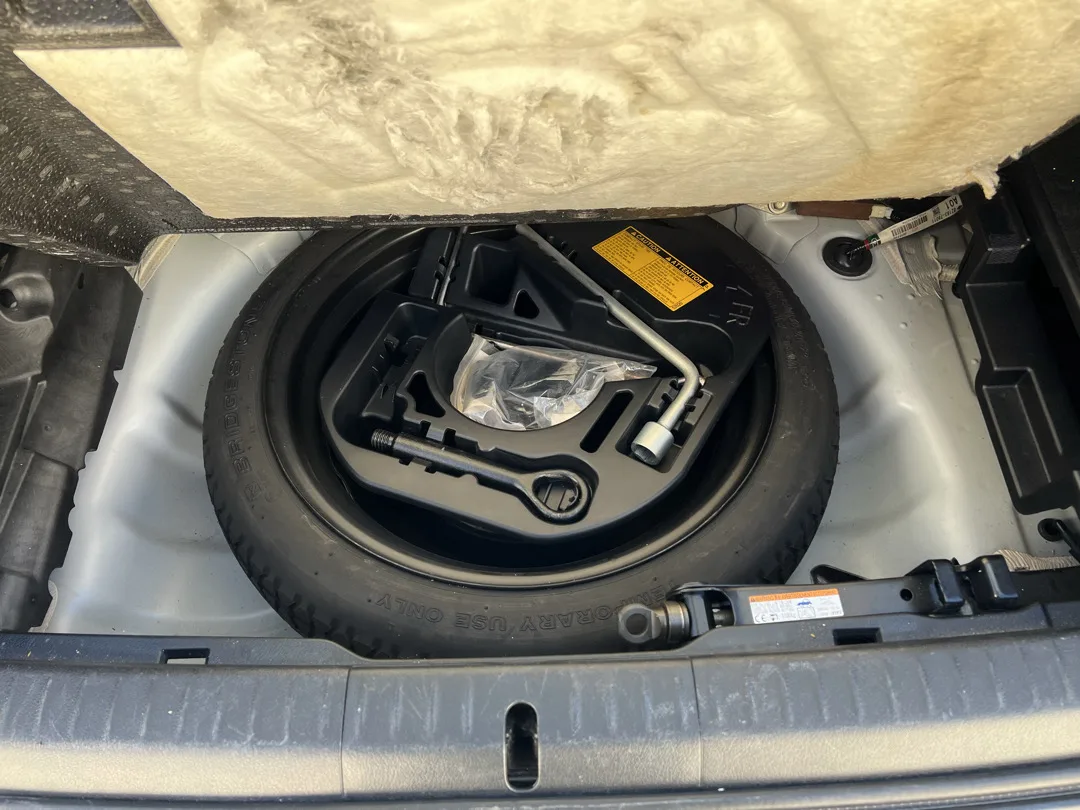 سياره لكزس اف سبورت هايبرد ٢٠١٥ فل الفل فحص كامل للبيع