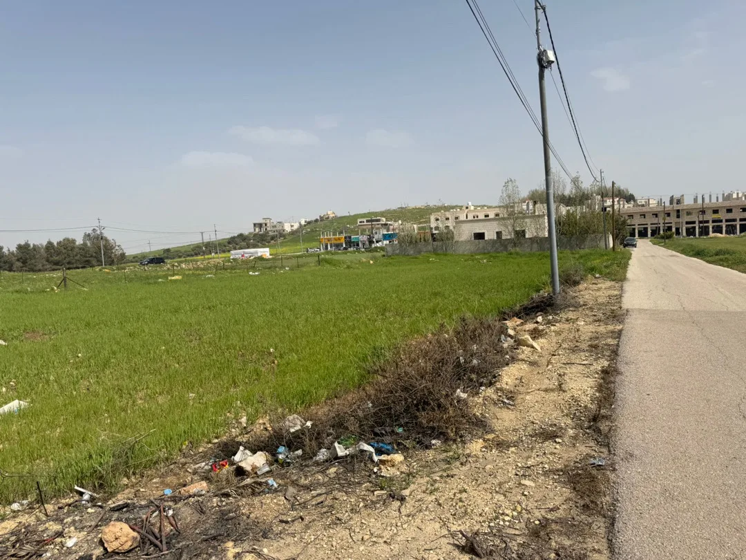 ارض سكنيه السرو السلط