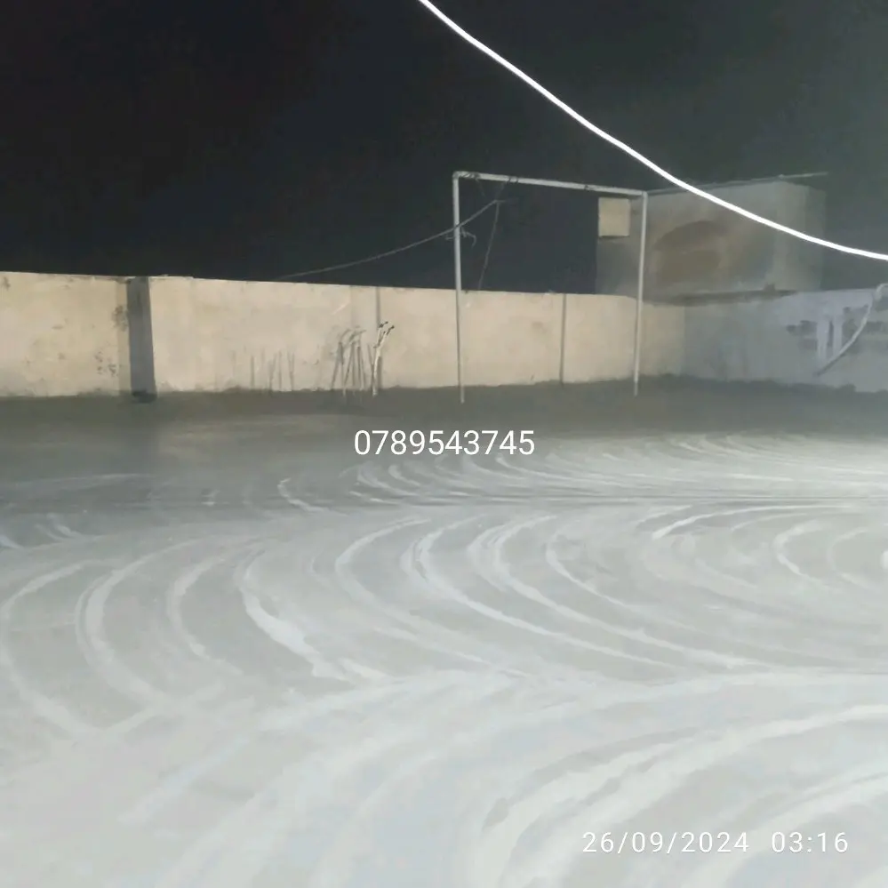 صب أسقف ساحات كراجات وعمل صبات ميلان وصقلها بالمروحيه
